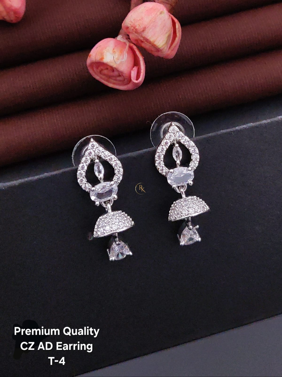 Earring