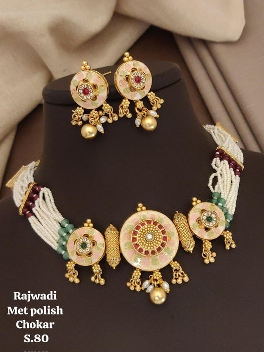 Choker Set